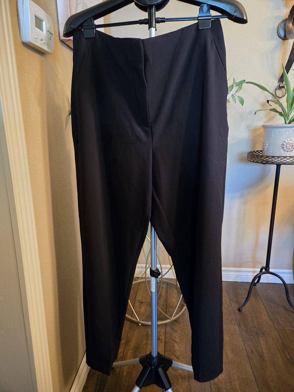 NWT Reitmans Black Women's Dress Pants